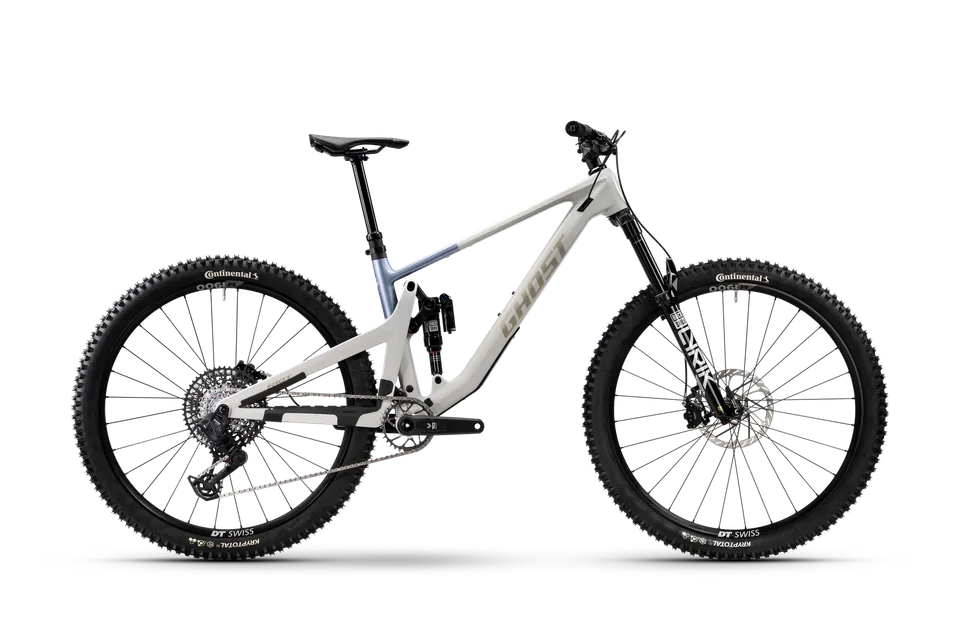 ghost-riot-trail-cf-full-party-carbon-trail-fully image 1