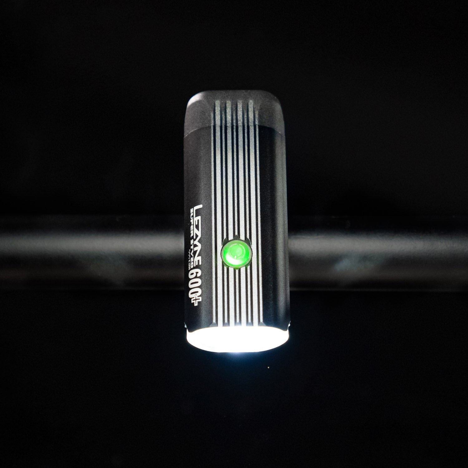 lezyne-super-stvzo-600-front-stvzo-led-fahrradlicht image 6