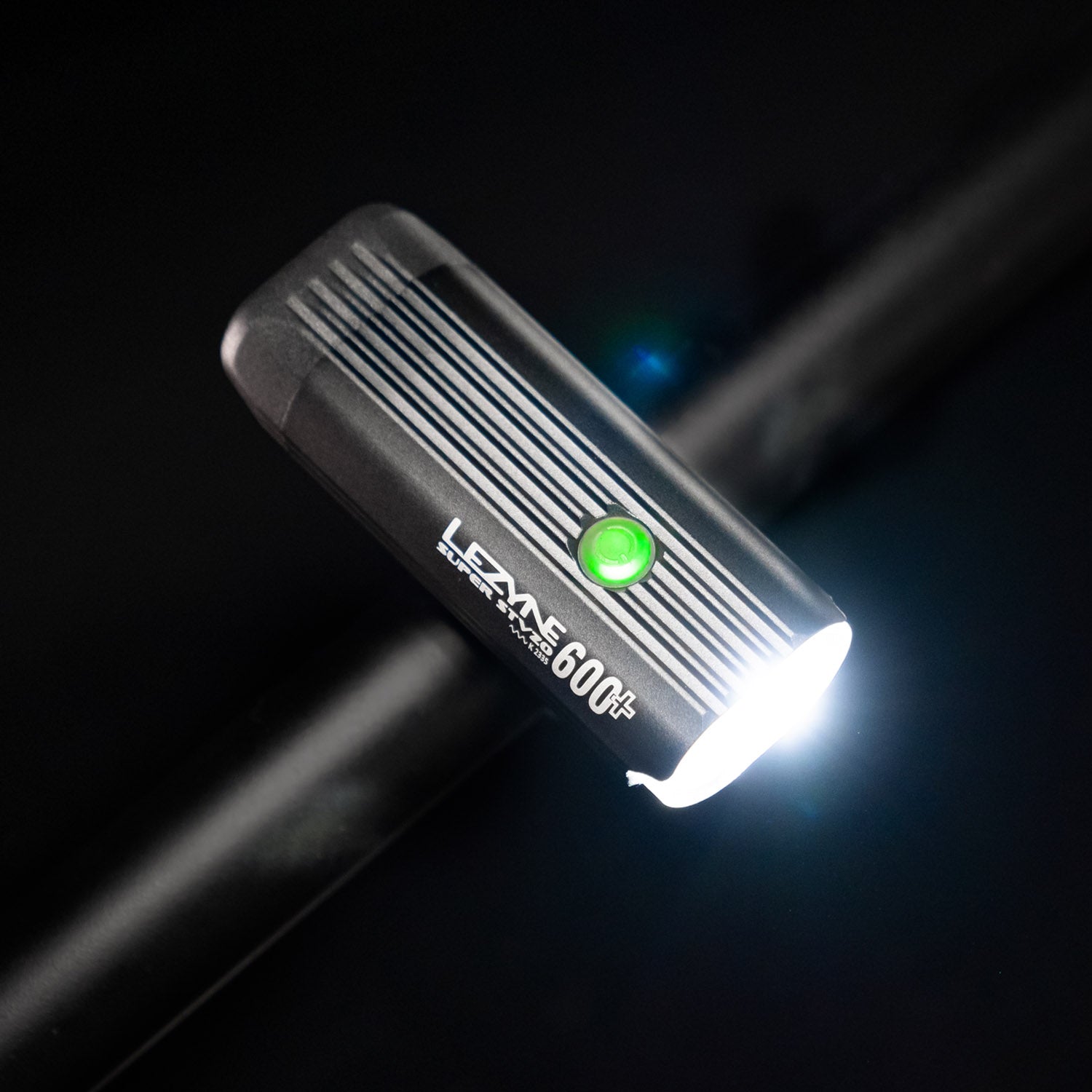lezyne-super-stvzo-600-front-stvzo-led-fahrradlicht image 5