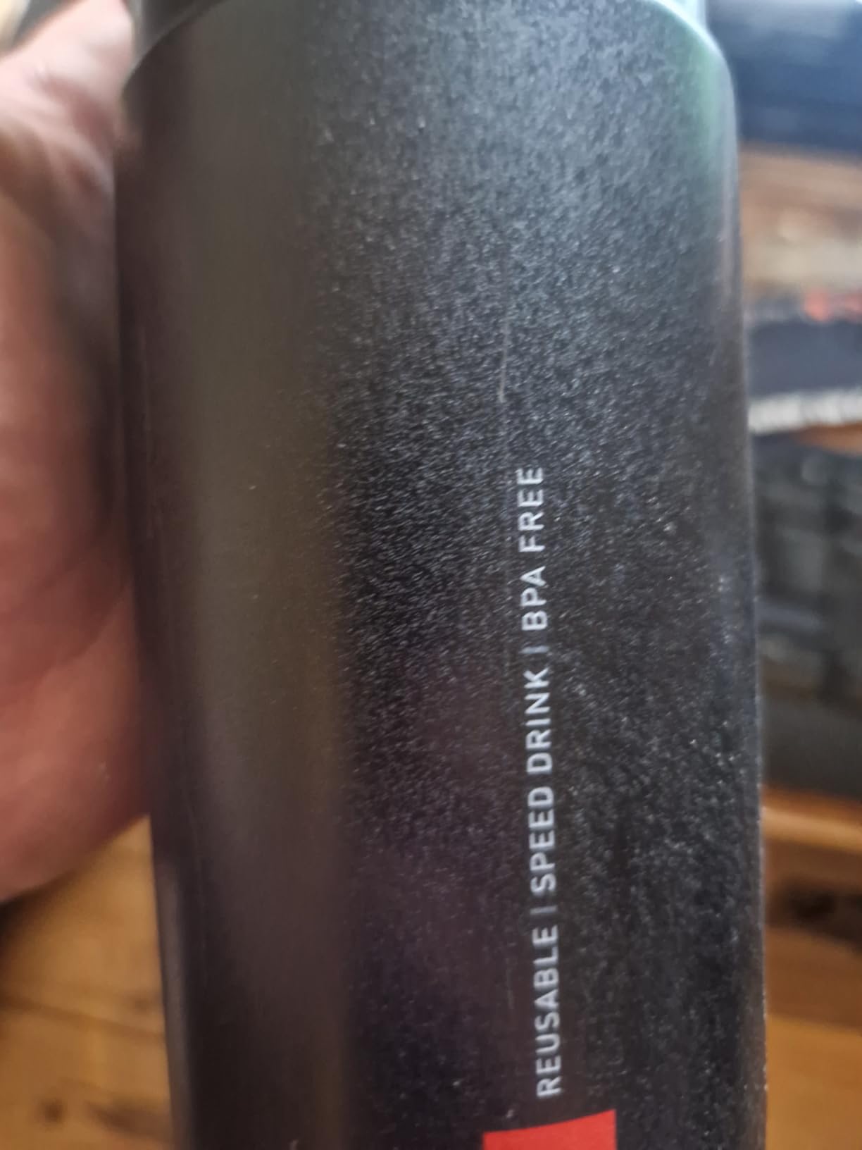 Zu locker für dünne Flaschen