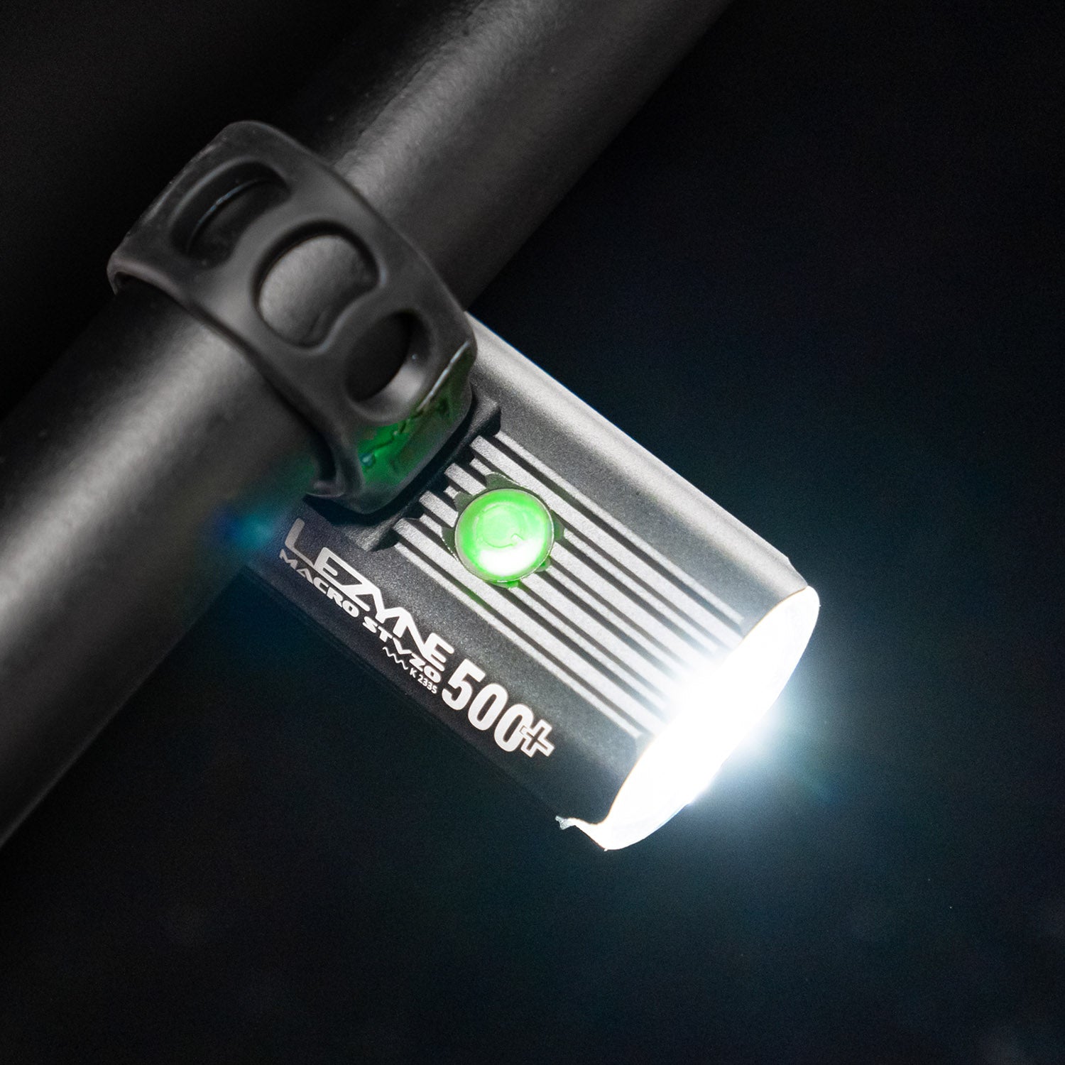 lezyne-macro-stvzo-500-reverse-frontlicht image 7