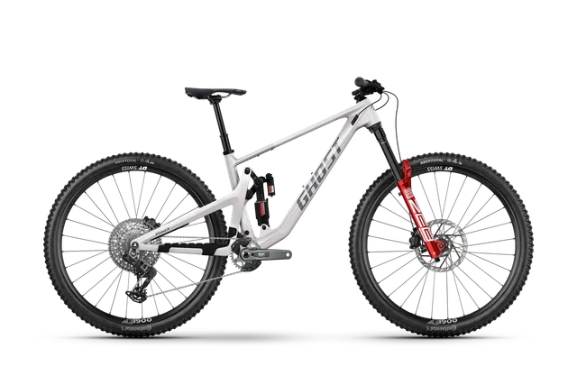 ghost-riot-am-cf-full-party-carbon-trailbike image 1