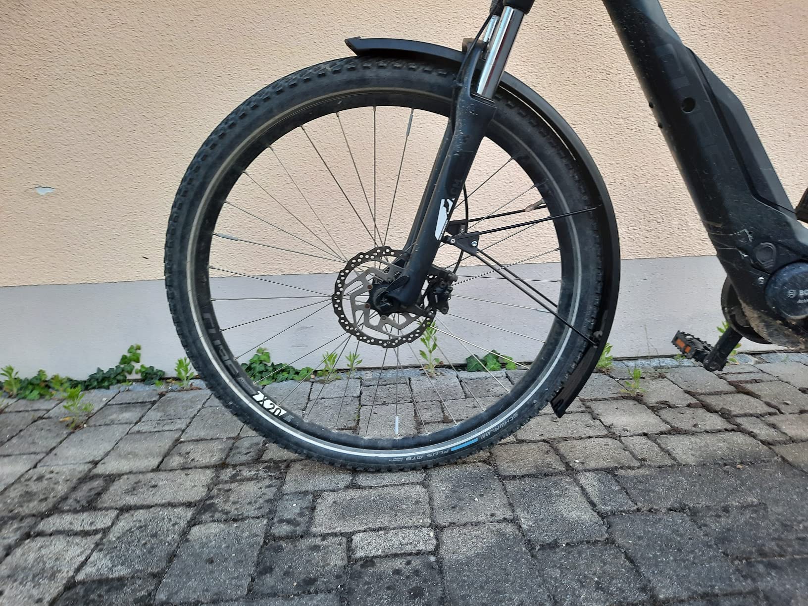 Sehr robust, Anleitung etwas fummelig