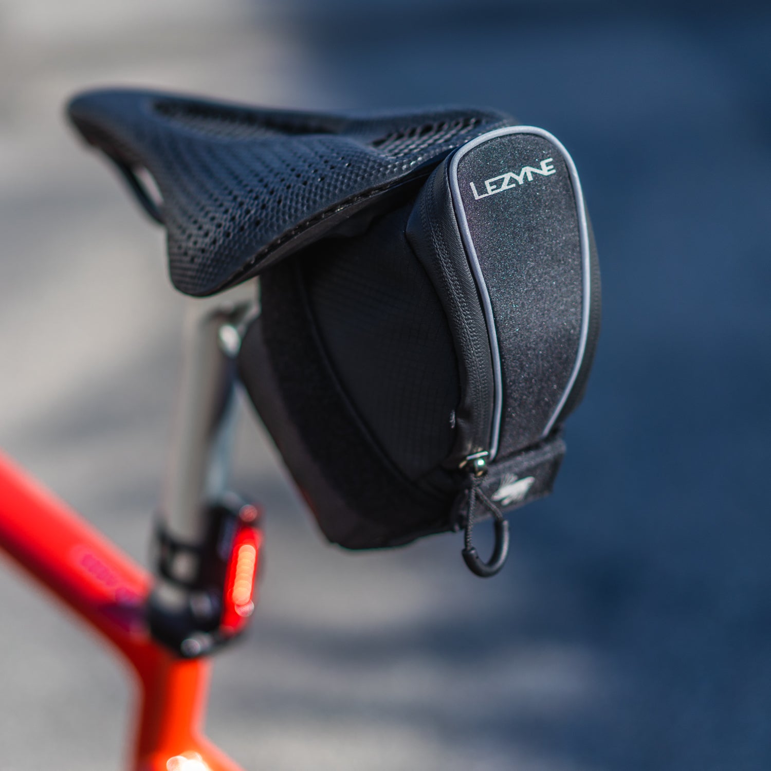 lezyne-micro-caddy-satteltasche-s-m-xl image 8