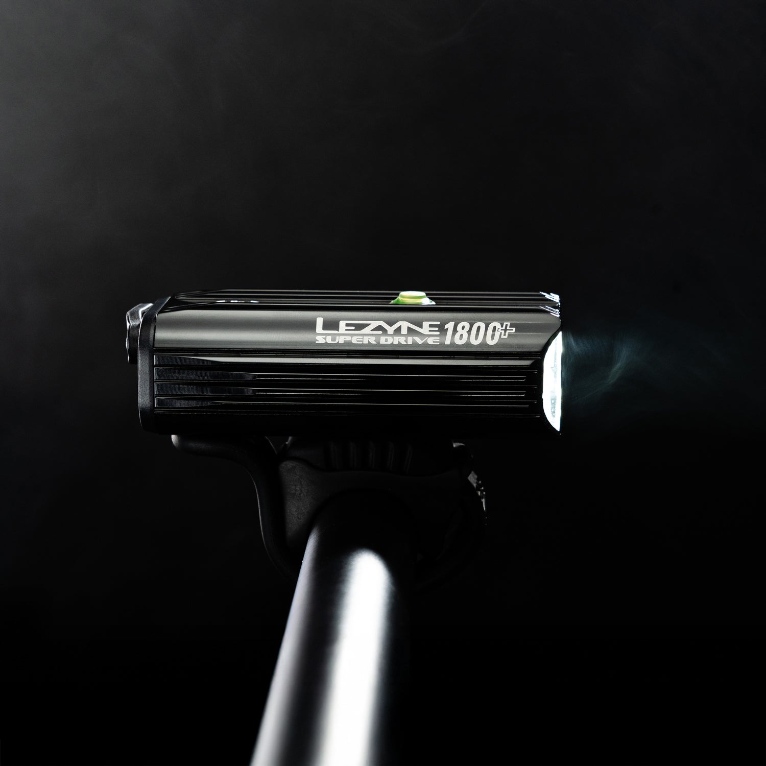 lezyne-super-drive-1800-smart-led-frontlicht image 5