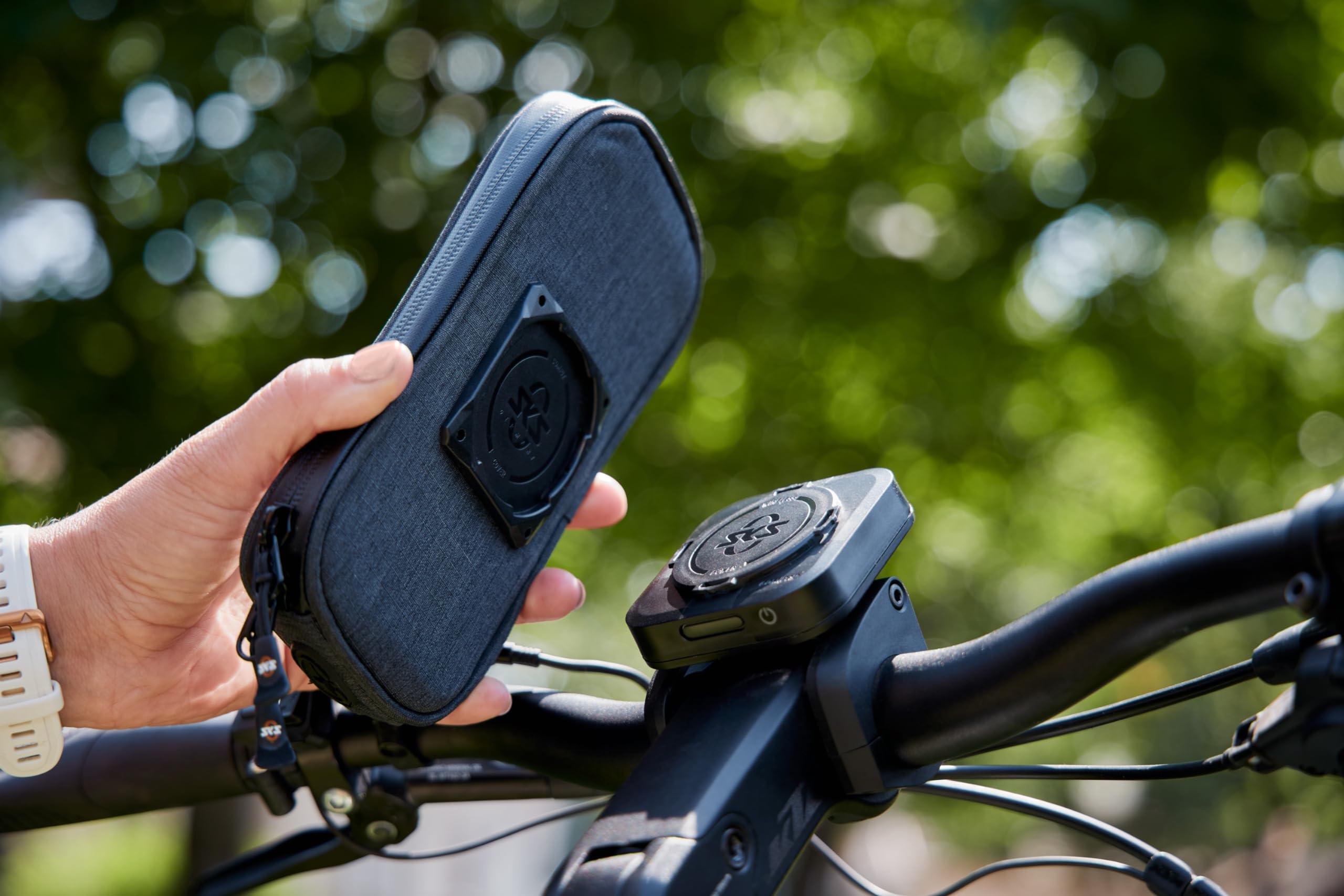 sks-germany-com-pad-schnellladestation-f-r-compit-system-e-bike-ladehalter image 4