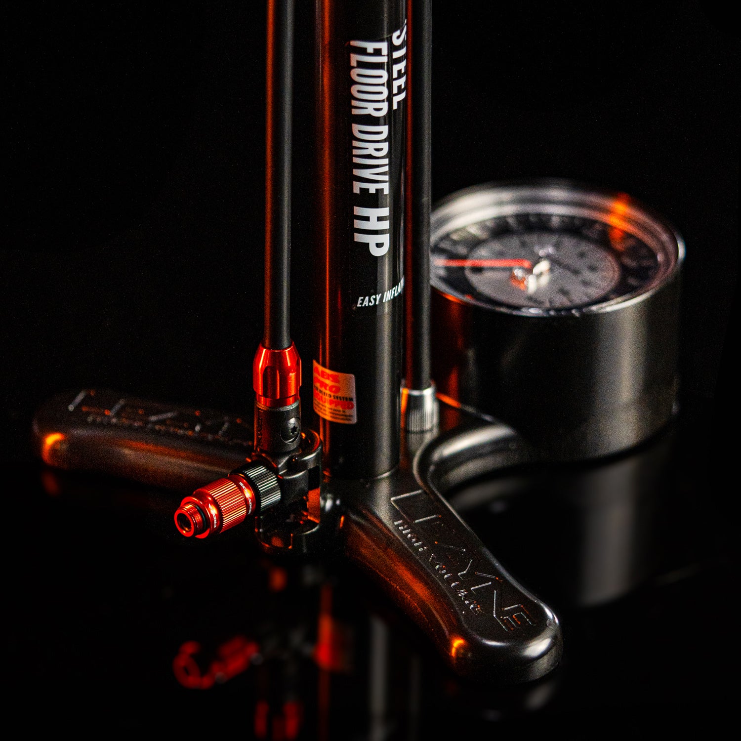 lezyne-steel-floor-drive-3-5-standpumpe-mit-analog-manometer image 5