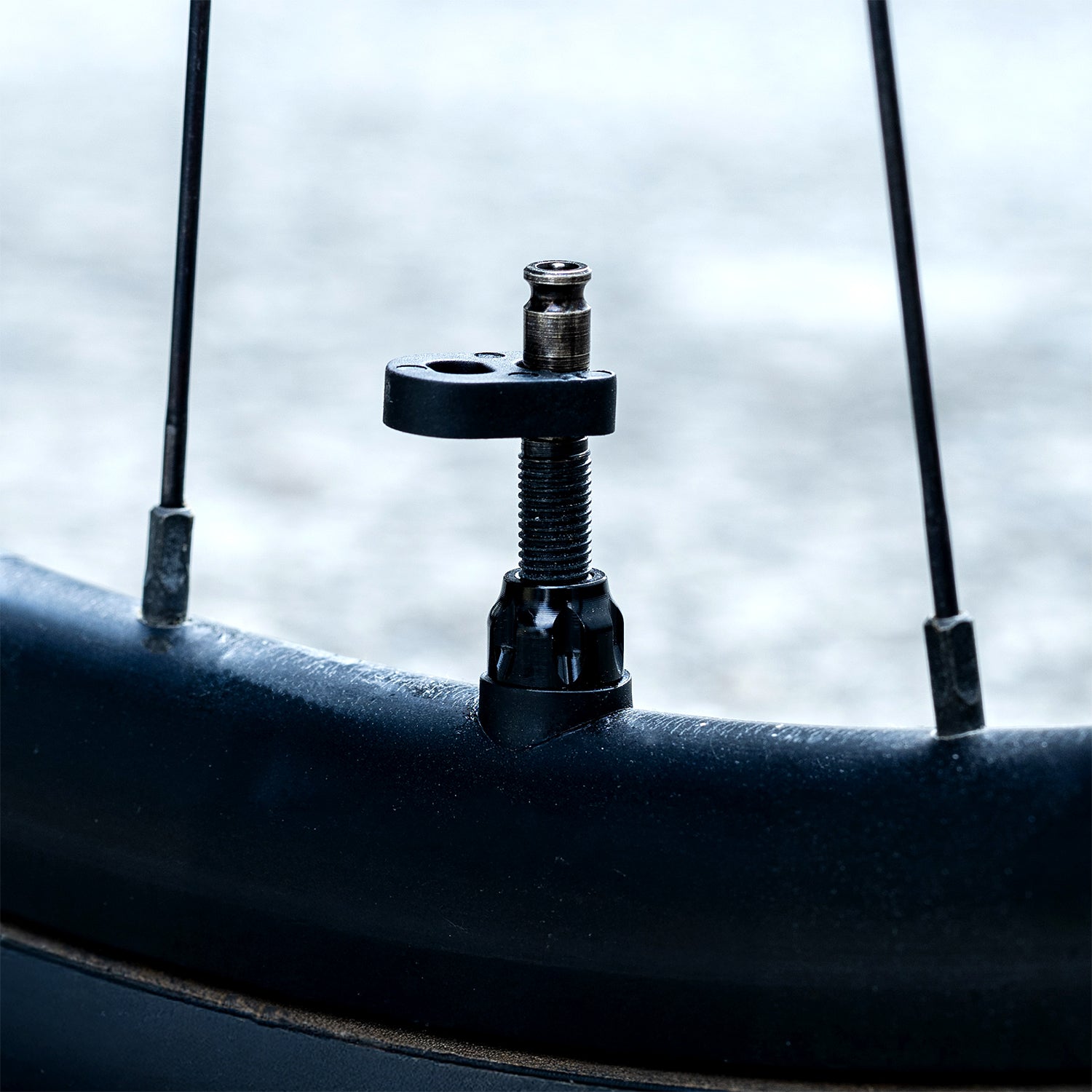 lezyne-abs-pro-clik-chuck-mit-schwalbe-clik-valve-cores-standpumpen-upgrade image 4