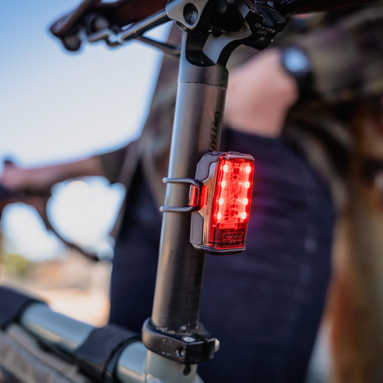 lezyne-ktv-drive-rear-r-cklicht image 7