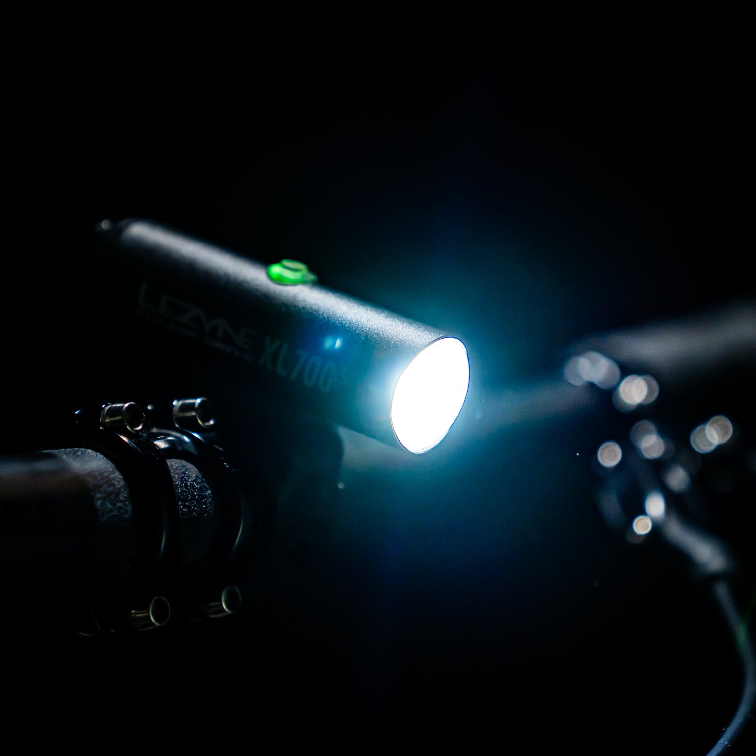 lezyne-classic-drive-xl-700-front-fahrradlicht-700-lumen image 8