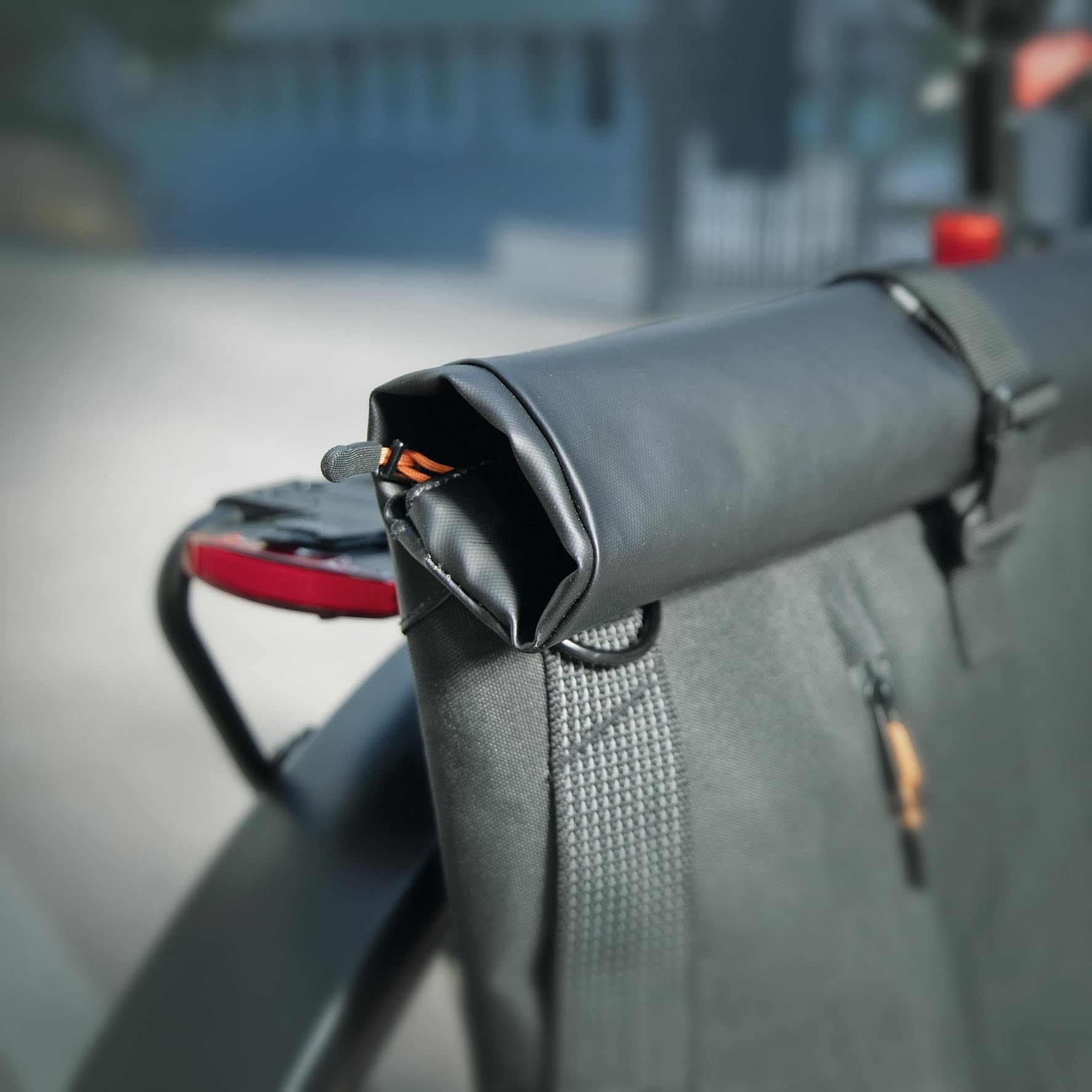 sks-germany-infinity-urban-sidebag-gep-cktr-gertasche-20-l-schwarz image 6