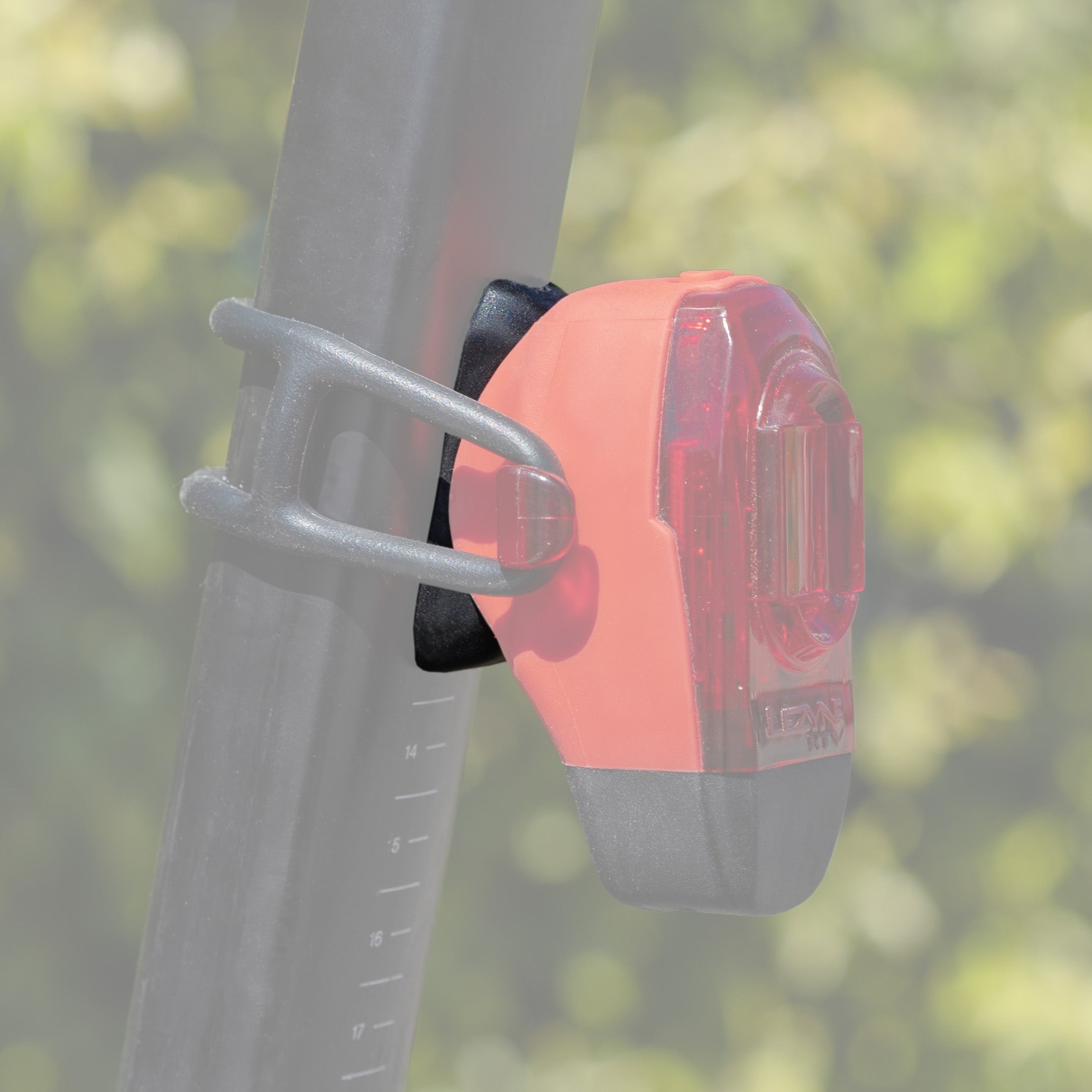 lezyne-d-shape-seatpost-adapter-halter-f-r-ktv-strip-drive-r-cklicht image 2