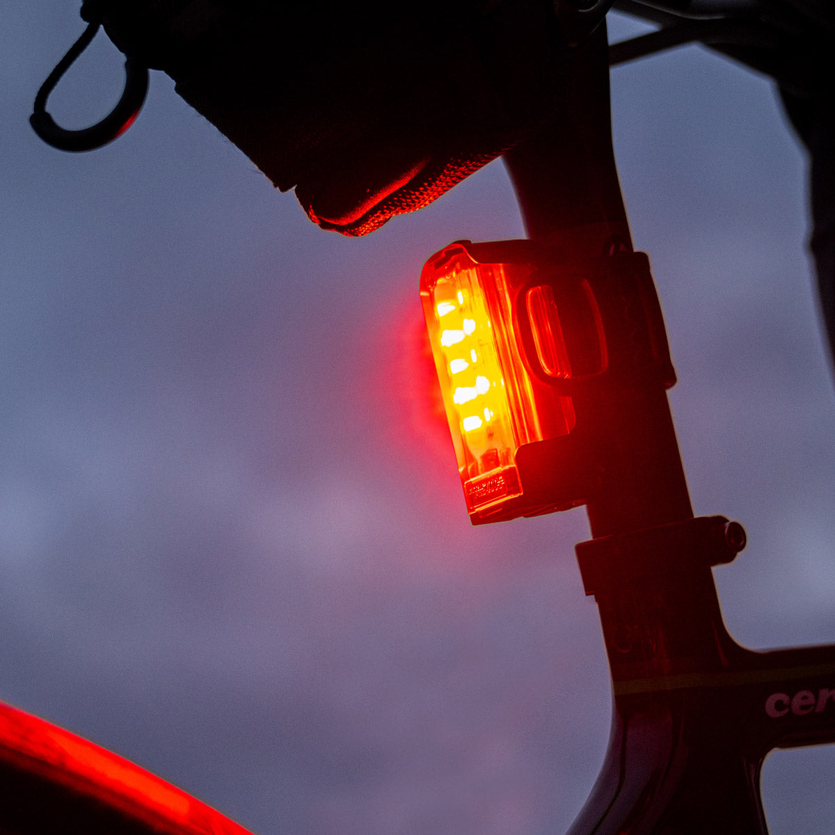 lezyne-strip-drive-300-rear-r-cklicht-black image 5