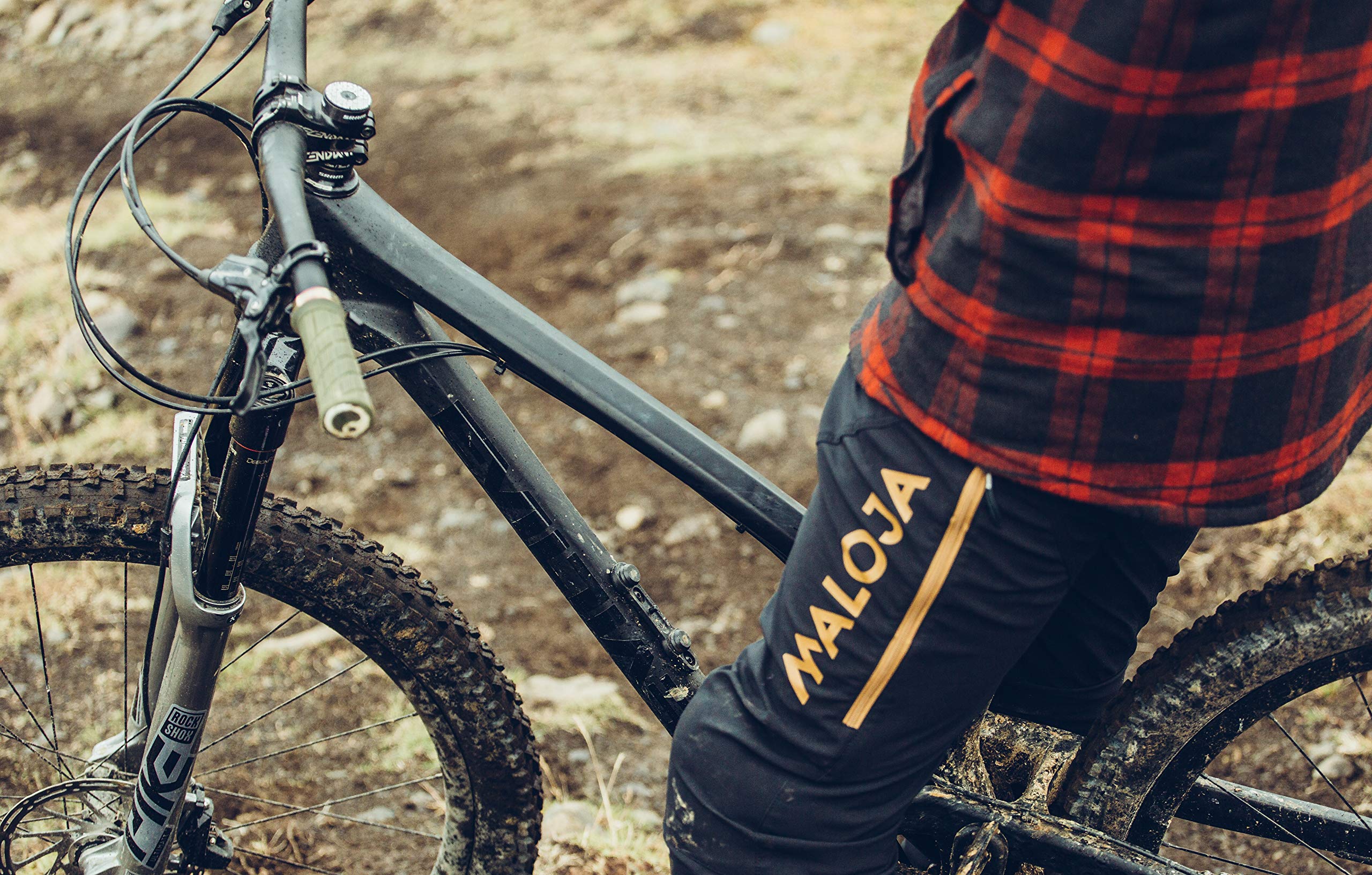 ergon-ge1-evo-factory-slim-mtb-griffe-frozen-moss-oil-slick image 2