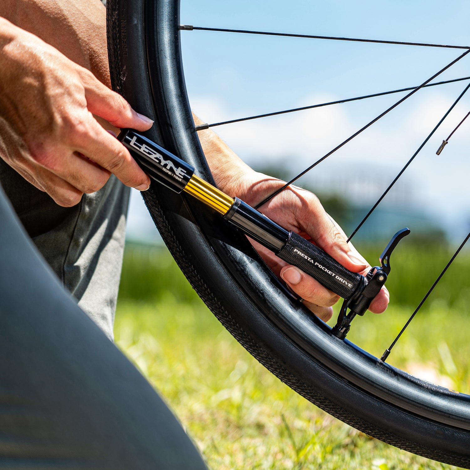 lezyne-presta-pocket-drive-minipumpe-sv image 6