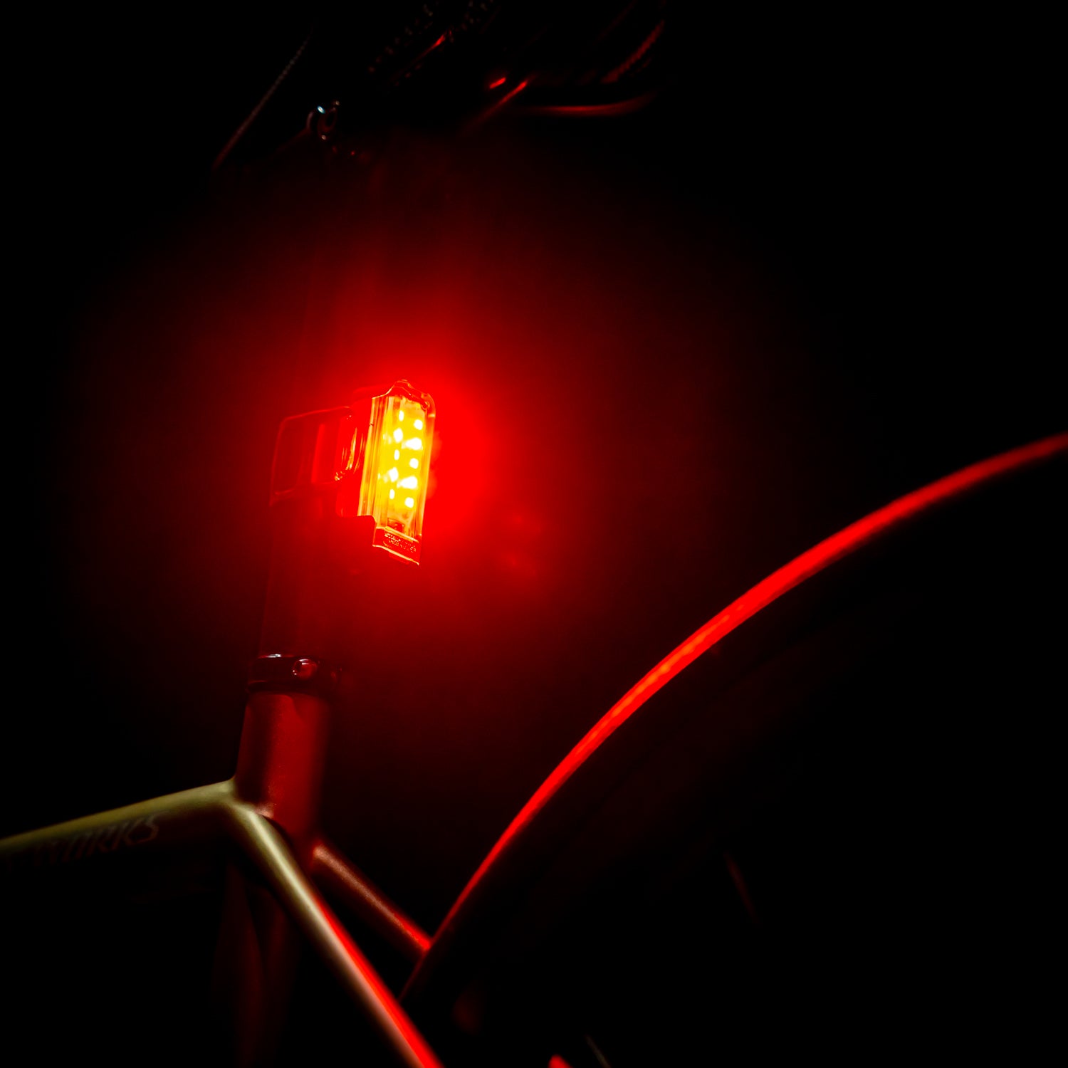 lezyne-strip-drive-pro-400-r-cklicht-400-lumen image 6