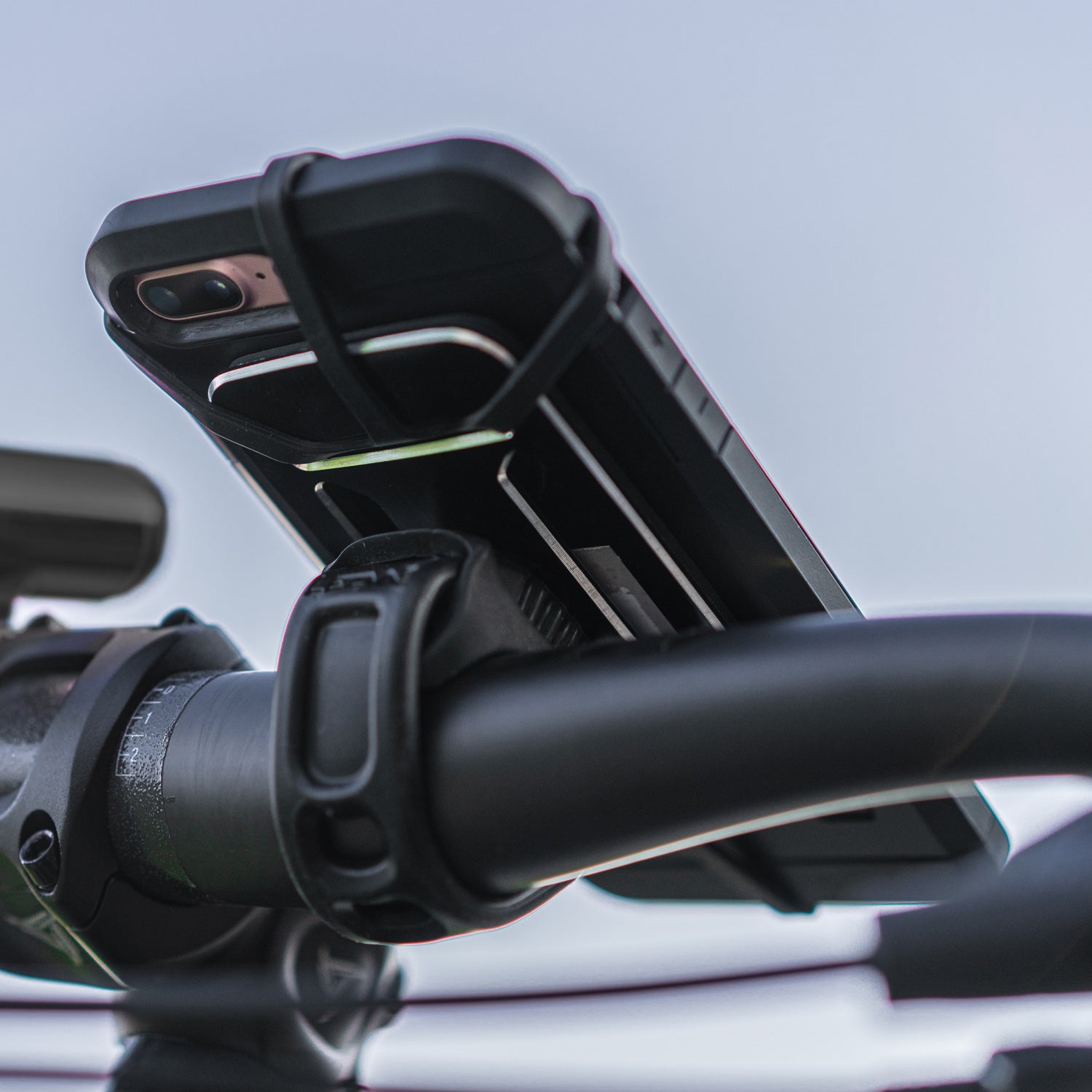 lezyne-smart-grip-smartphone-fahrradhalterung-f-r-lenker image 6
