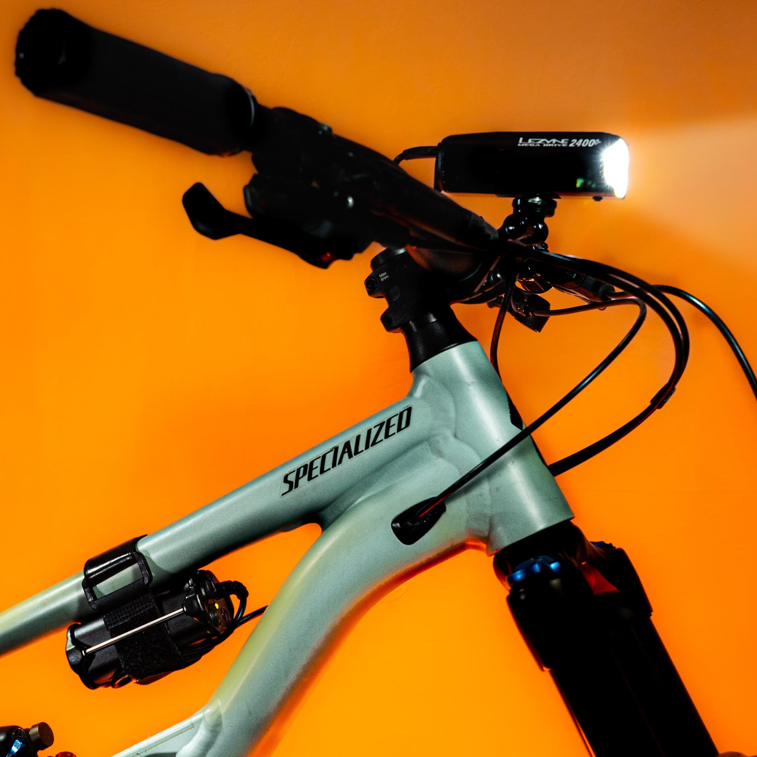 lezyne-infinite-light-power-pack-fahrrad-led-powerbank-usb-c-pd image 2